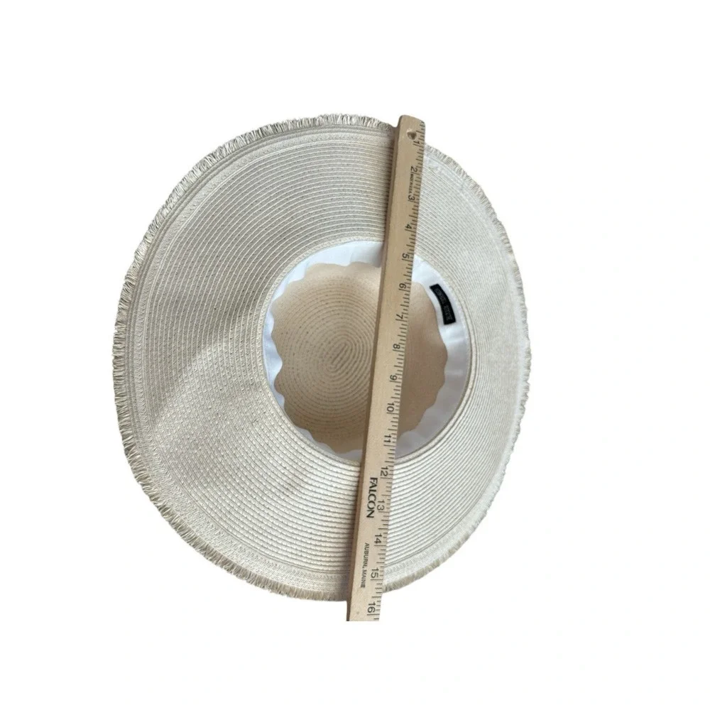 Bijoux Terner Summer Sun Hat Wide Brim‎ Frayed Edge Beach Vacation Wear NWT
